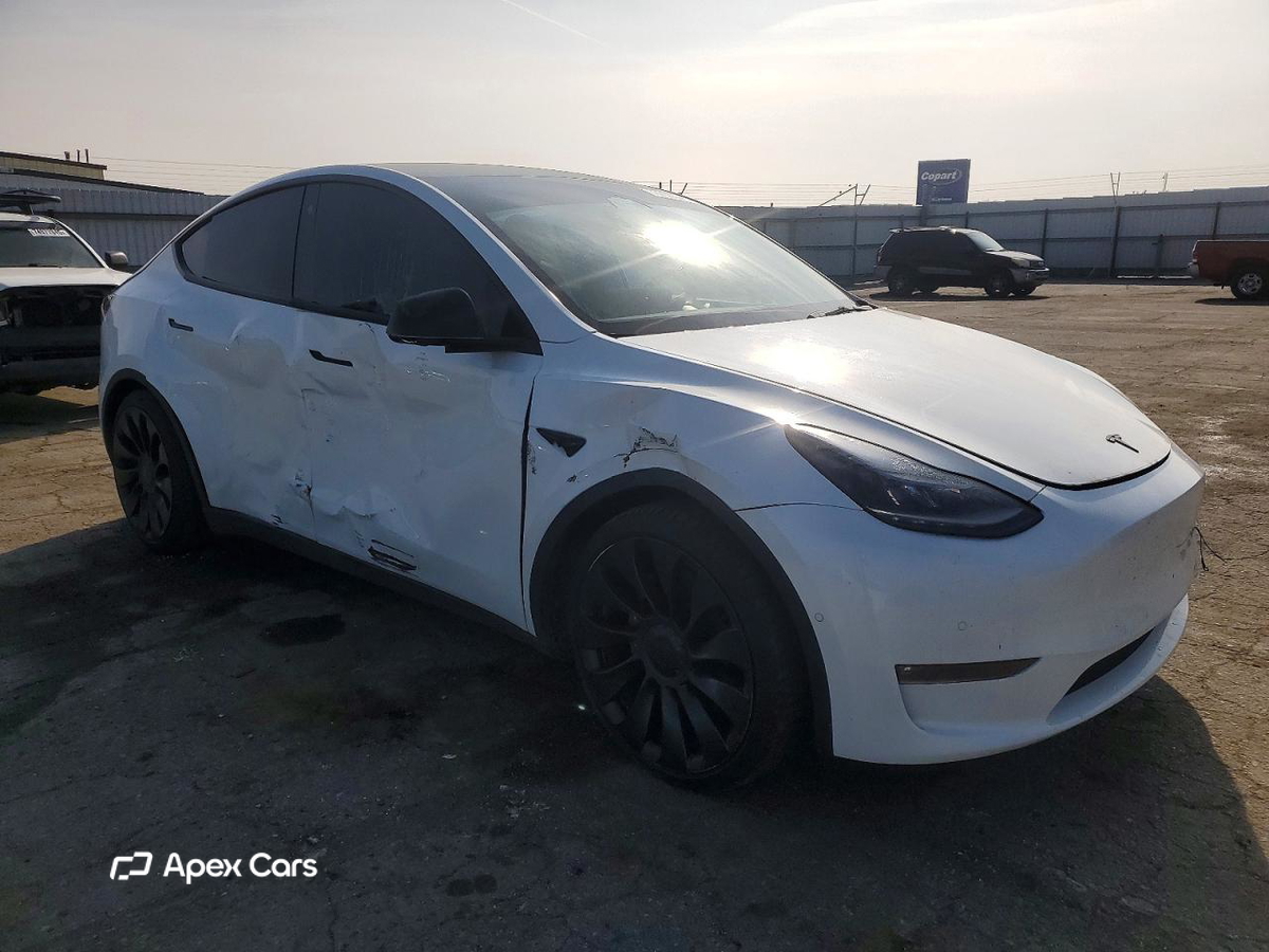 Tesla Model Y 2022