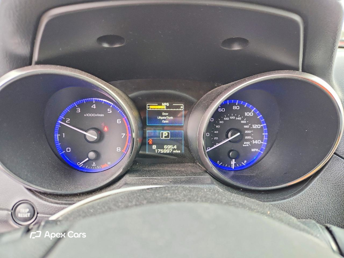 Subaru Outback 2015