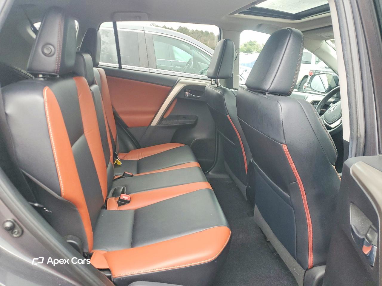 Toyota RAV 4 2015