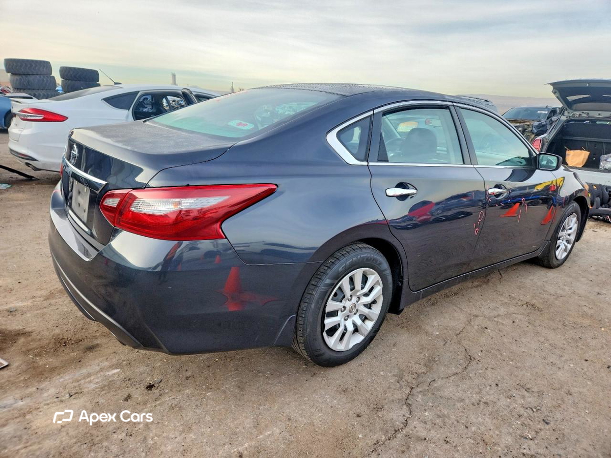 Nissan Altima 2018