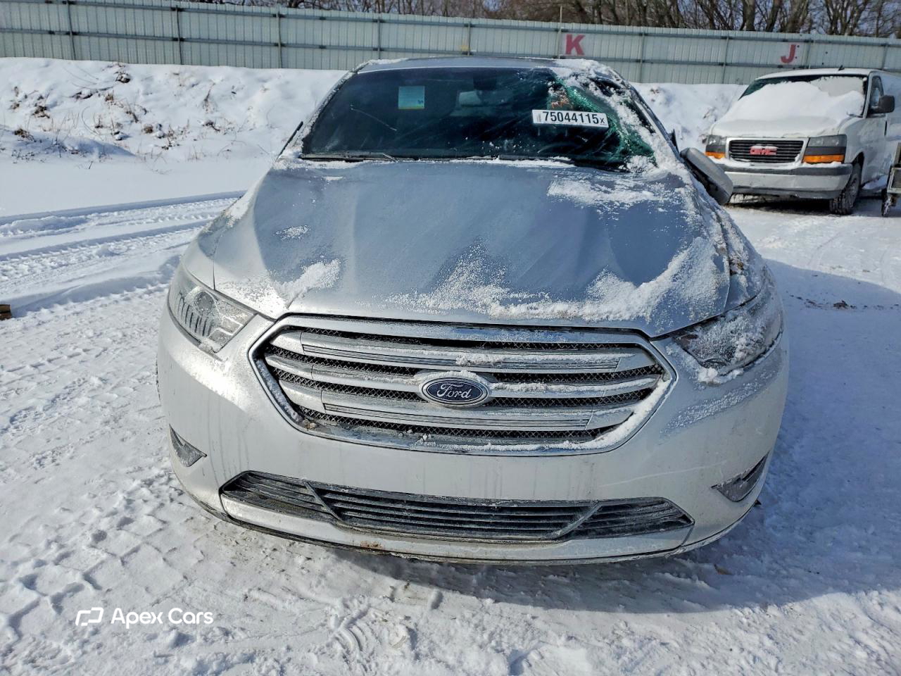 Ford Taurus 2015