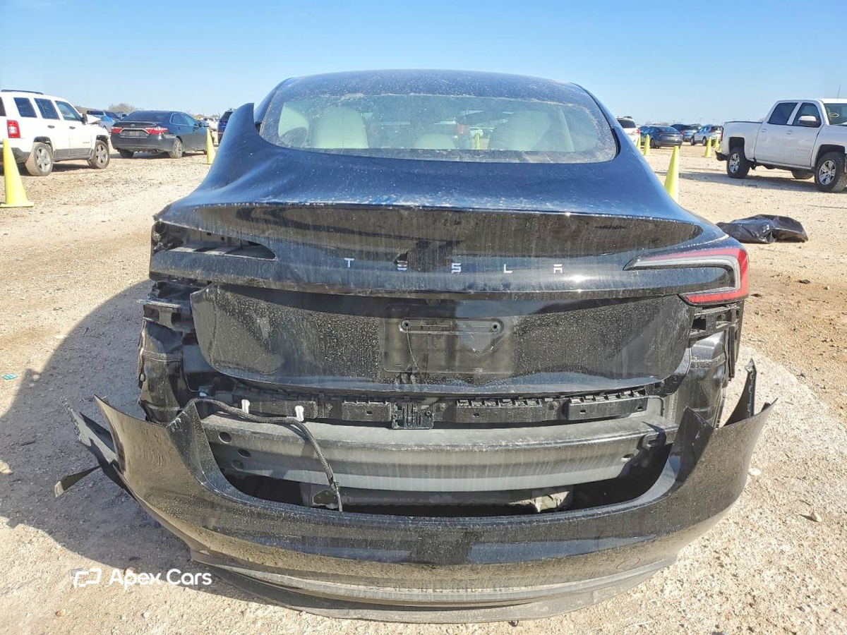 Tesla Model 3 2025