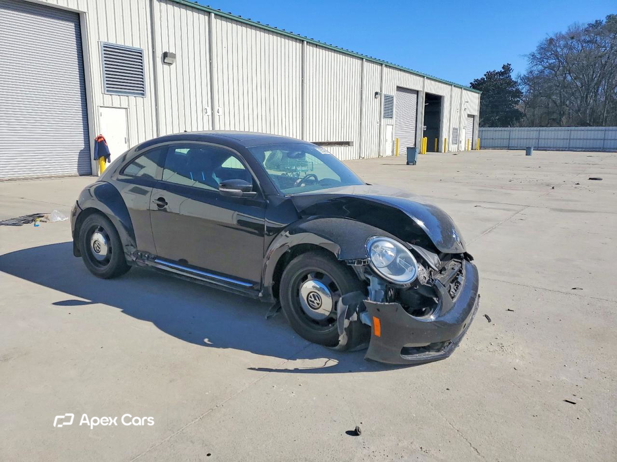 Volkswagen Beetle 2013