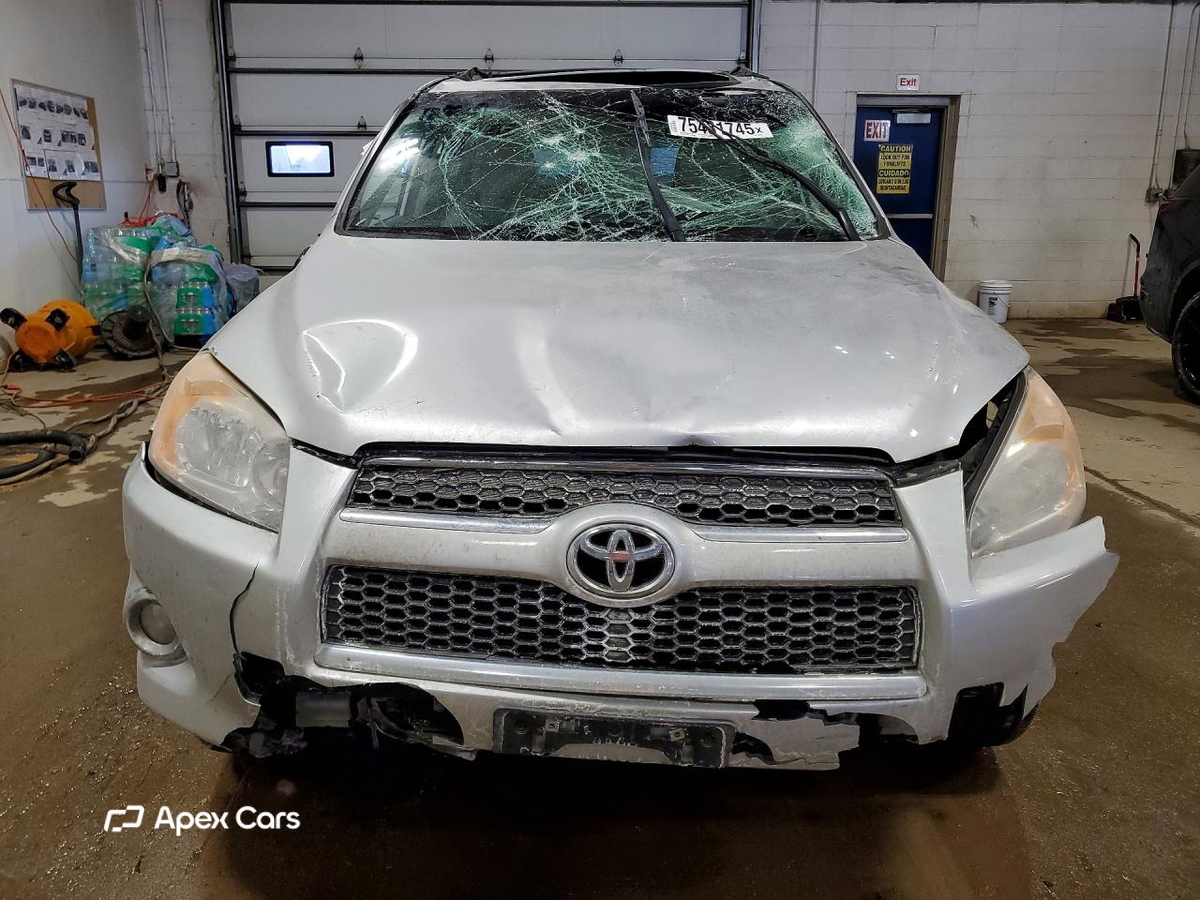 Toyota RAV 4 2011