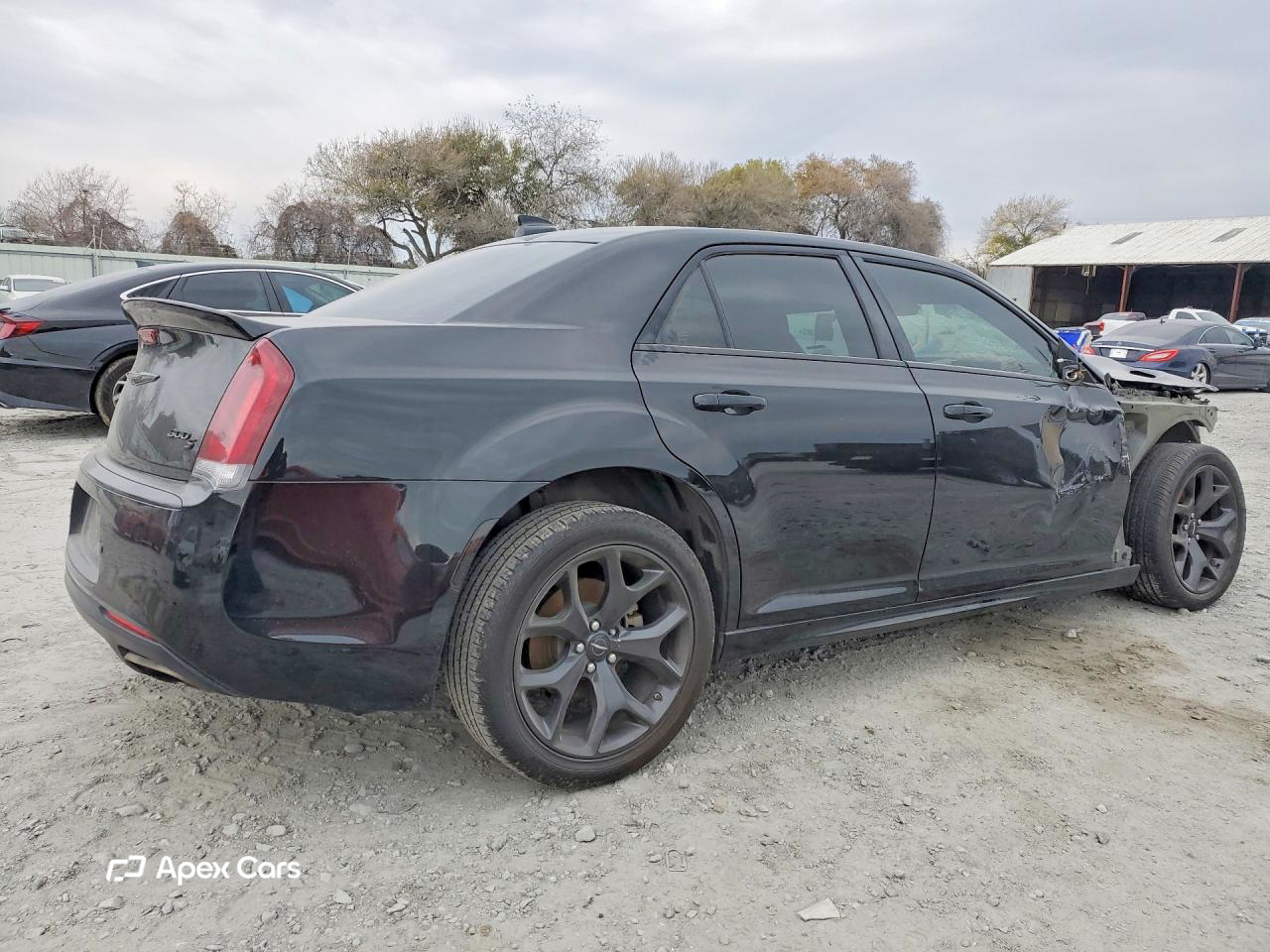 Chrysler 300 2023