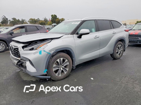Toyota Highlander 2021 - Image 1 of 13