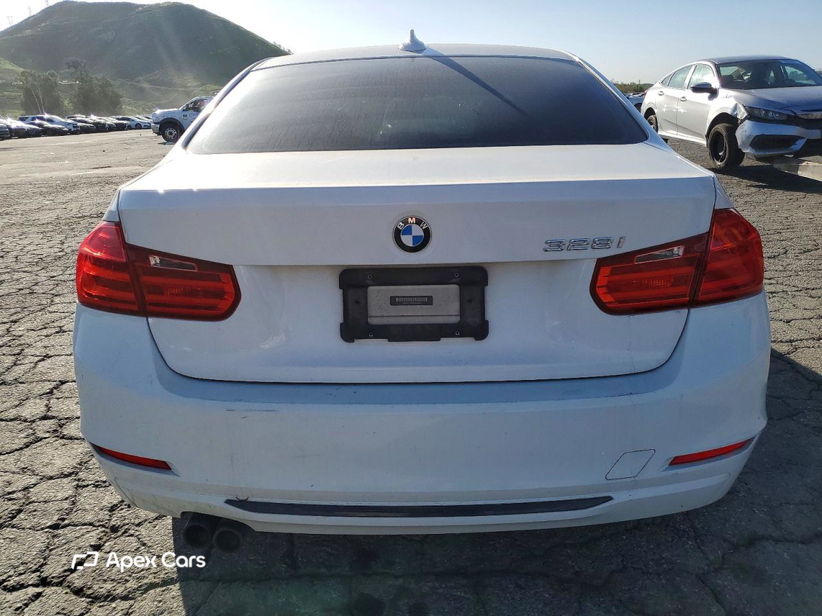 BMW Series 3 2012