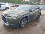 Lexus UX 2021