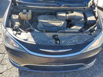 Chrysler Pacifica 2017