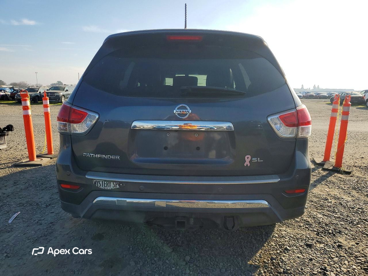 Nissan Pathfinder 2014