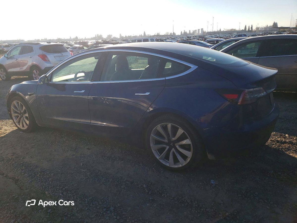 Tesla Model 3 2020