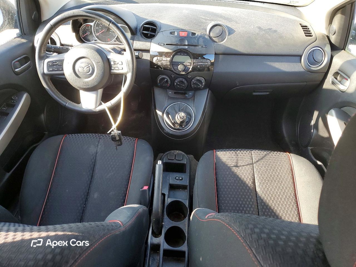 Mazda 2 2014