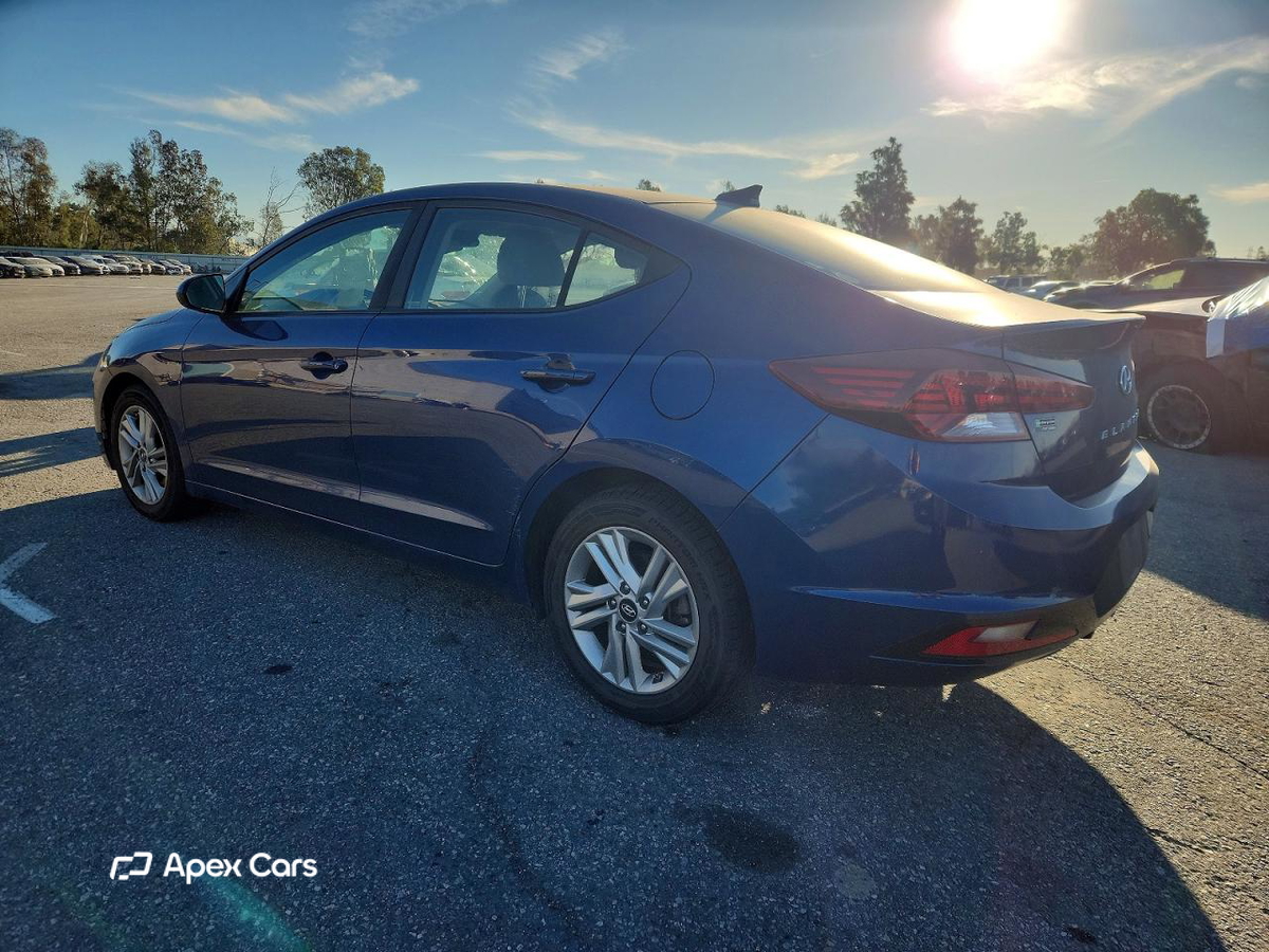 Hyundai Elantra 2020