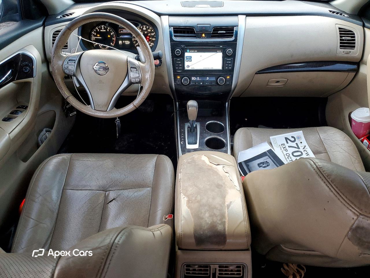 Nissan Altima 2015