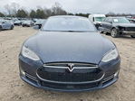 Tesla Model S 2016