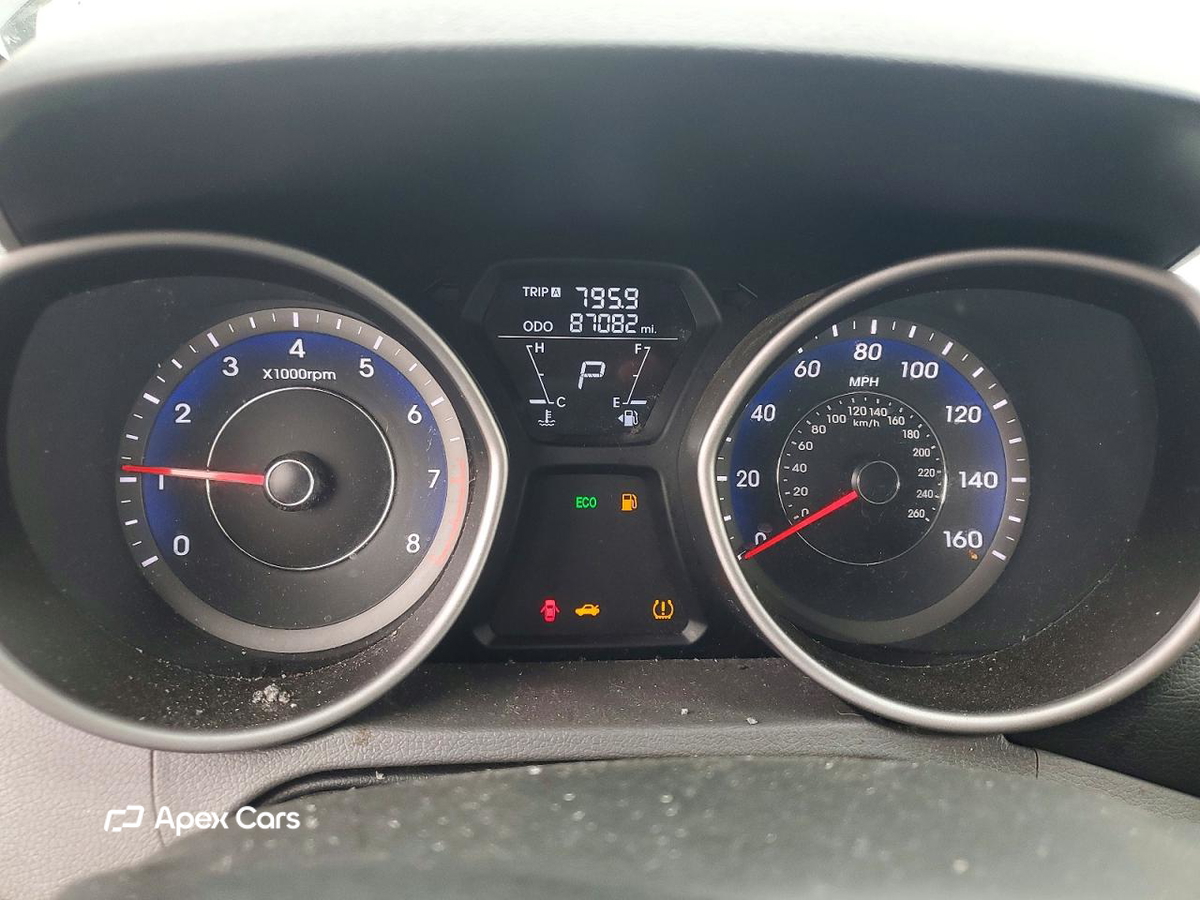 Hyundai Elantra 2013