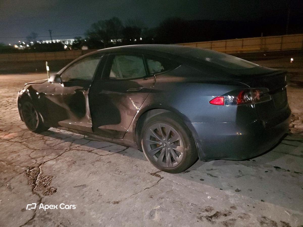 Tesla Model S 2018