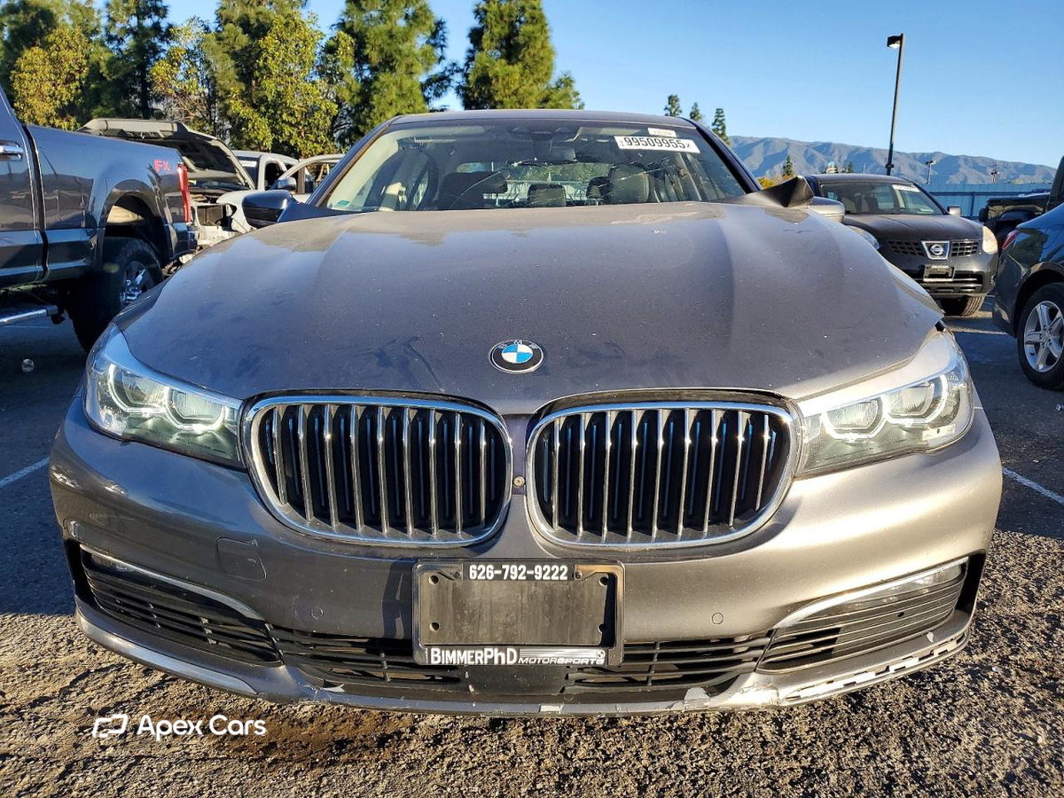 BMW Series 7 2018