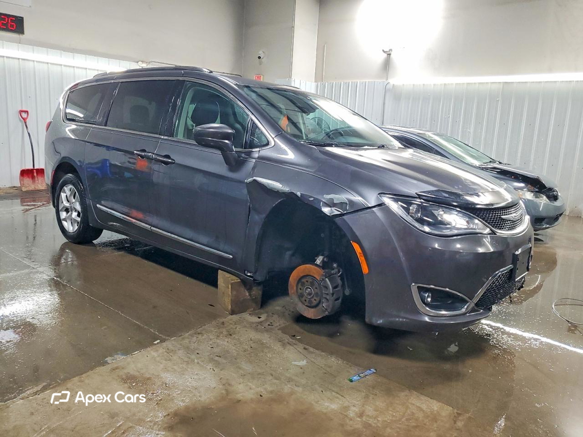 Chrysler Pacifica 2017