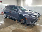 Chrysler Pacifica 2017