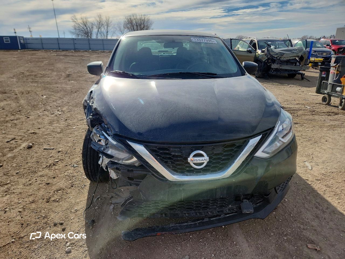 Nissan Sentra 2019