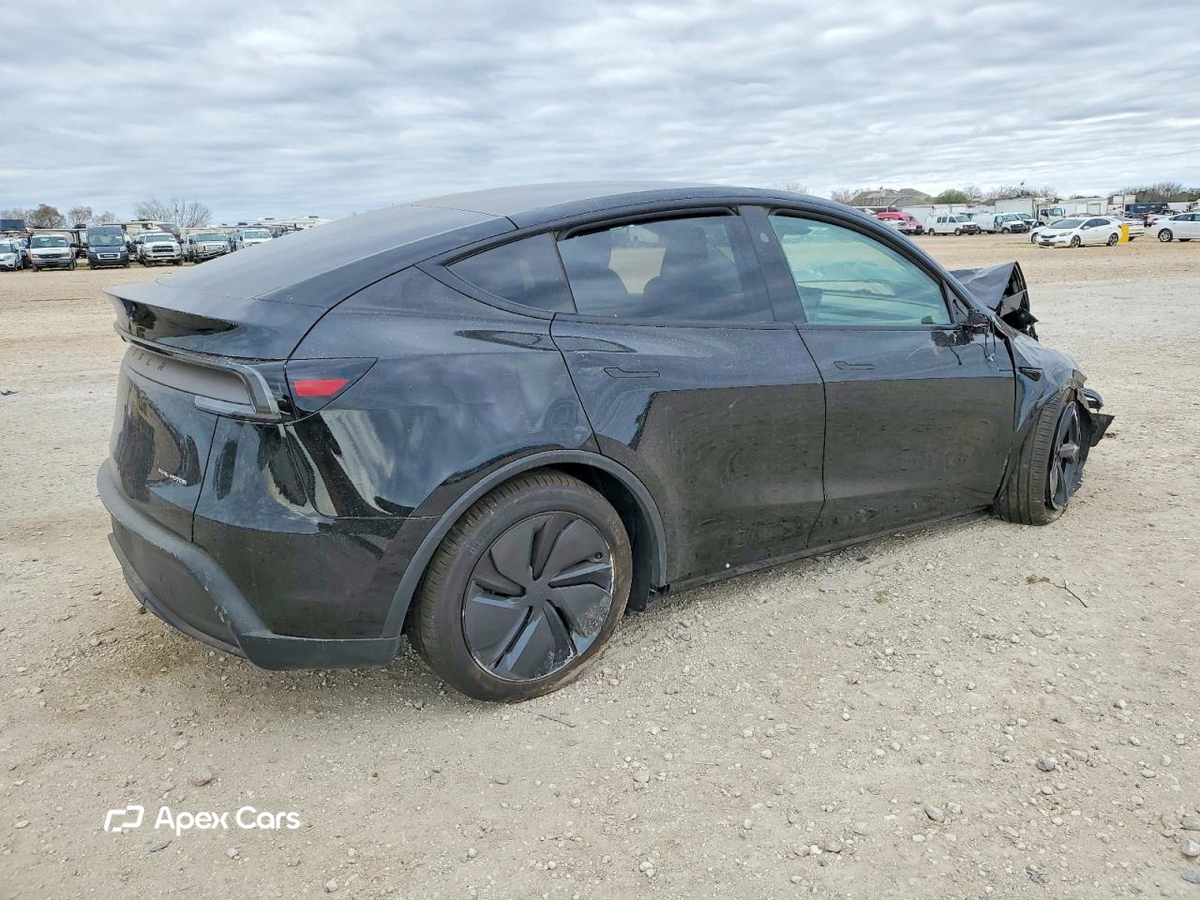 Tesla Model Y 2026