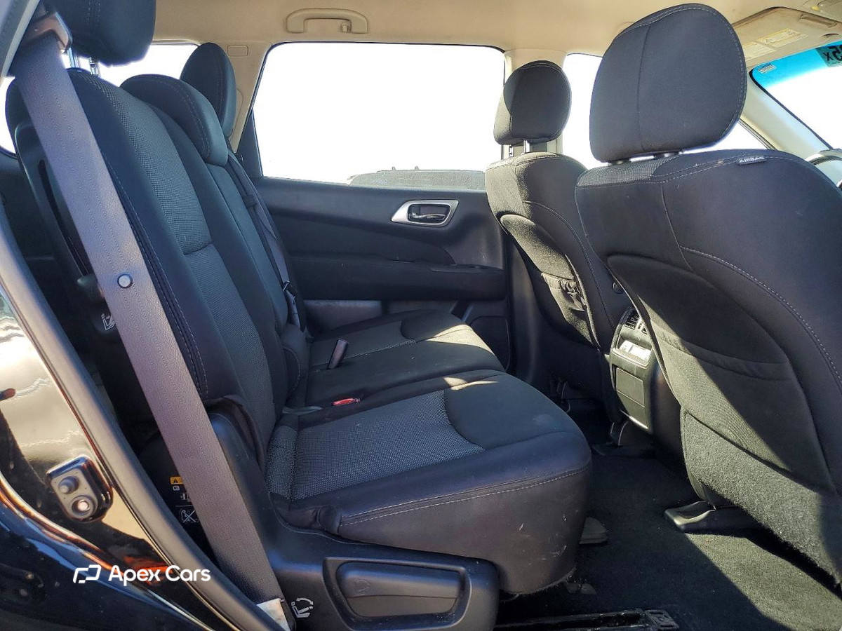 Nissan Pathfinder 2017