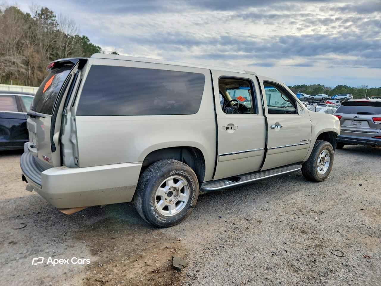 GMC Yukon 2013