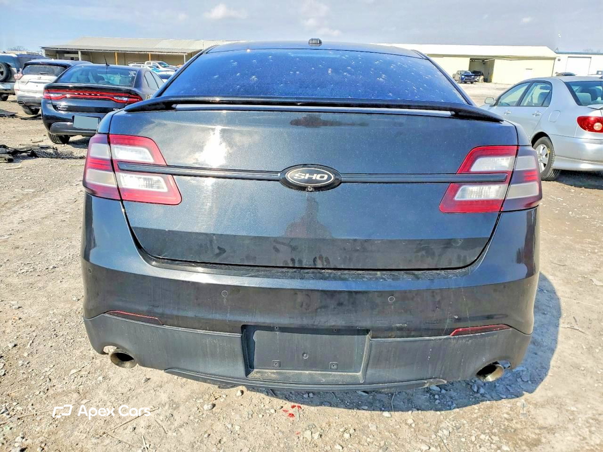 Ford Taurus 2014