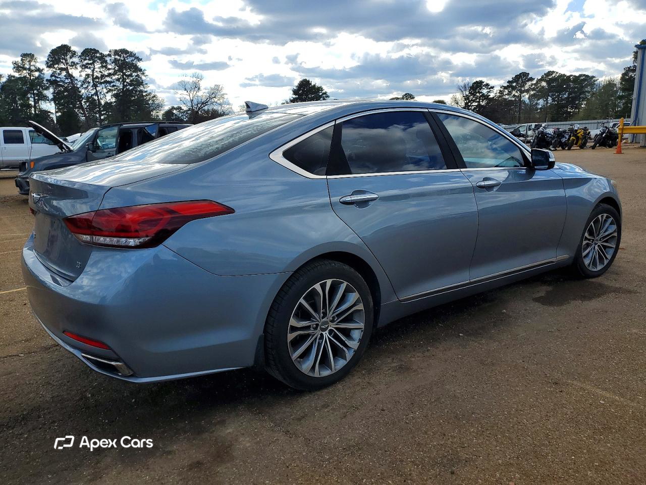 Hyundai Genesis 2016
