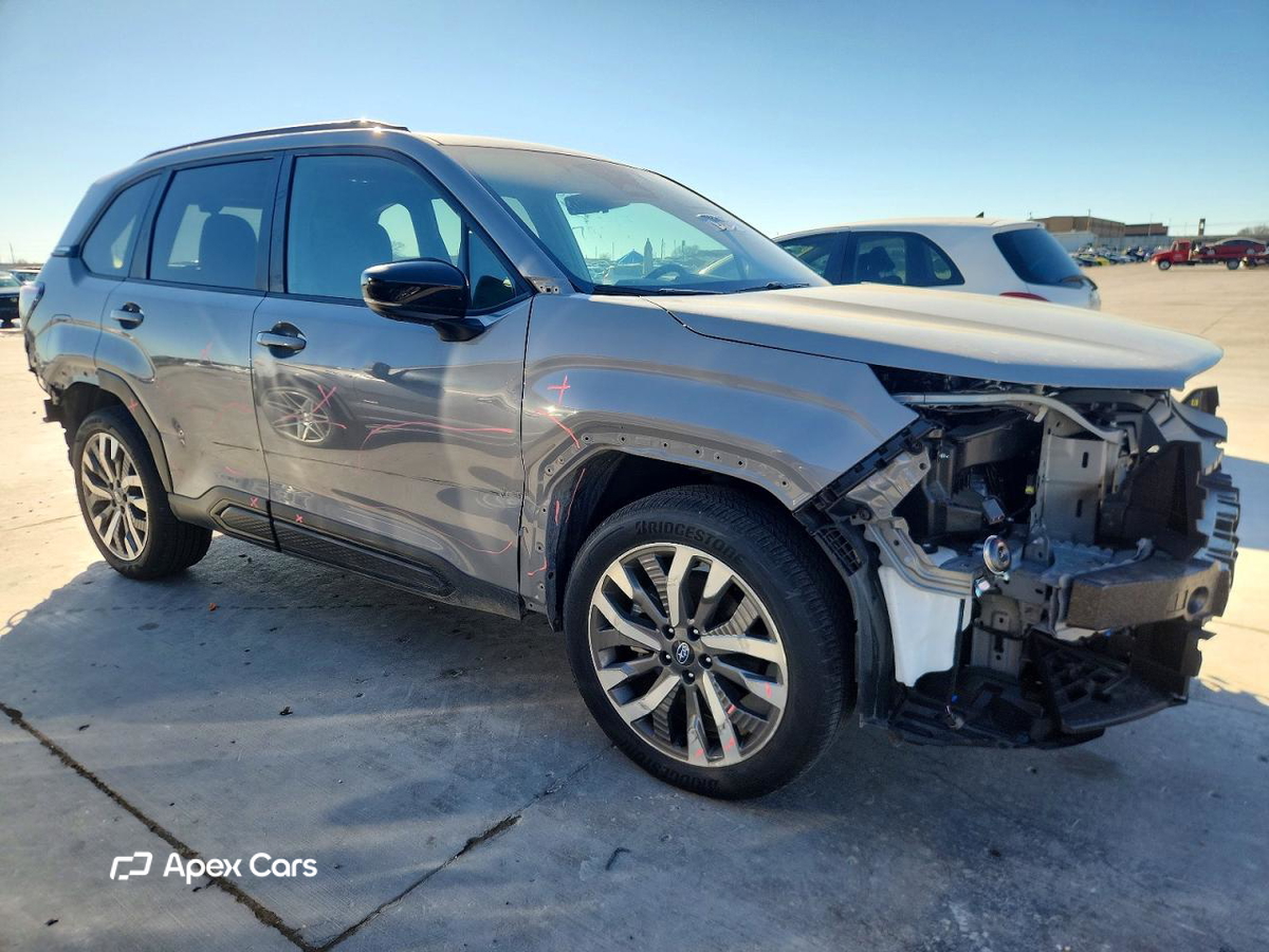 Subaru Forester 2025
