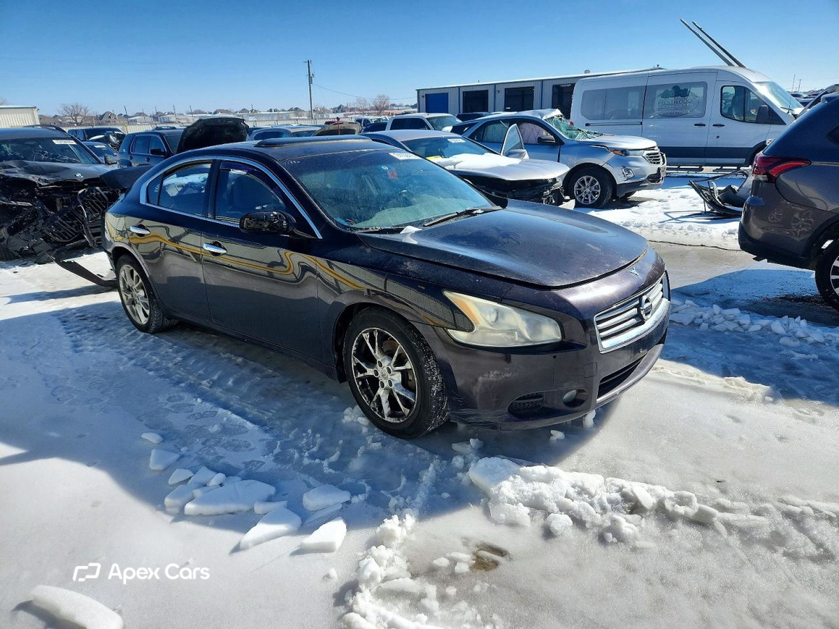 Nissan Maxima 2014