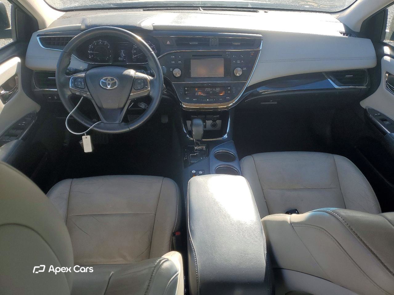 Toyota Avalon 2015