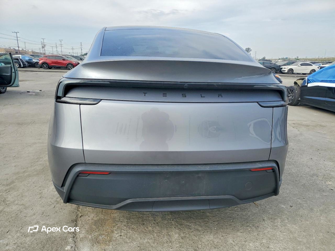 Tesla Model Y 2026