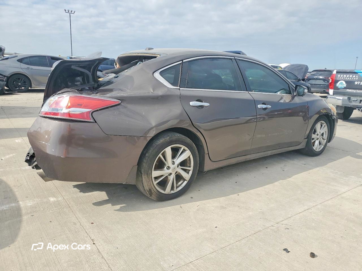 Nissan Altima 2015