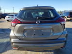 Nissan Kicks 2025