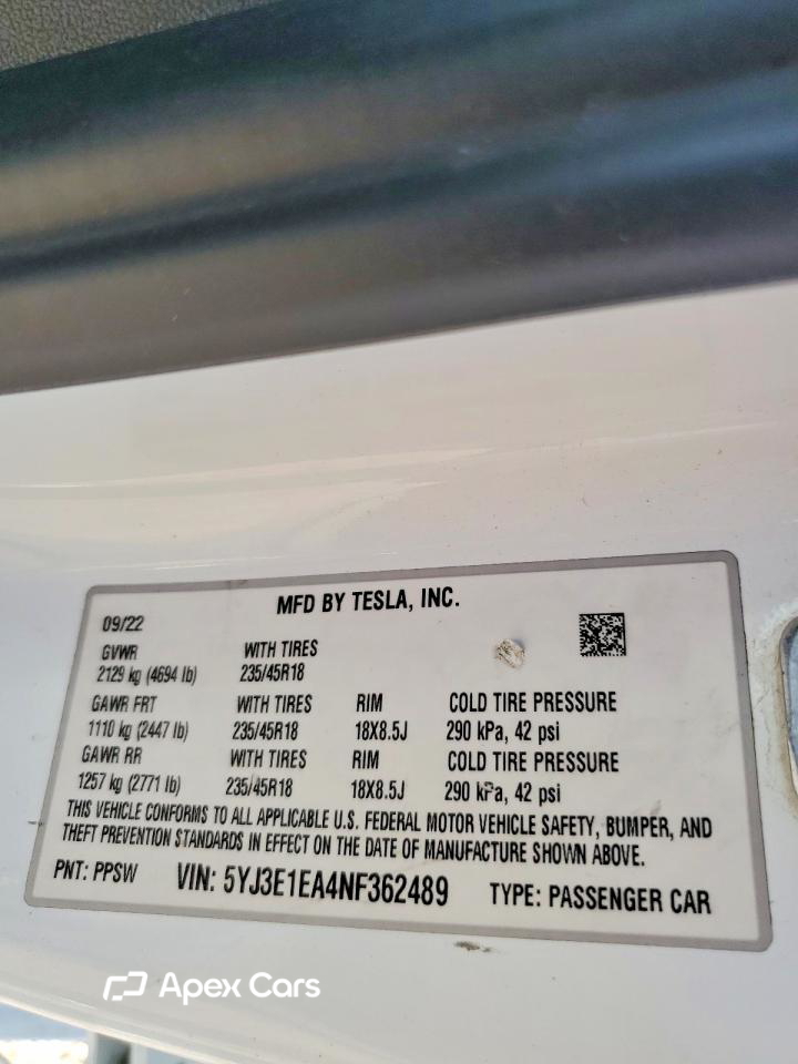 Tesla Model 3 2022