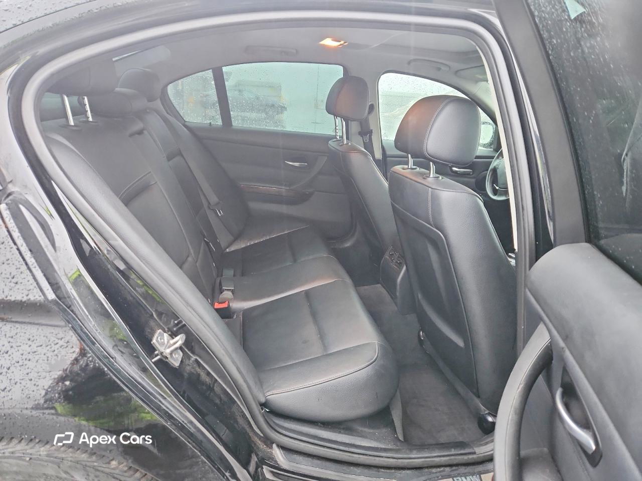 BMW Series 3 2011