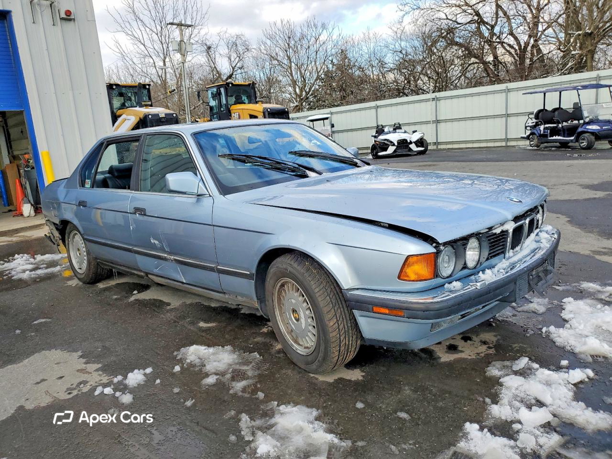 BMW Series 7 1990