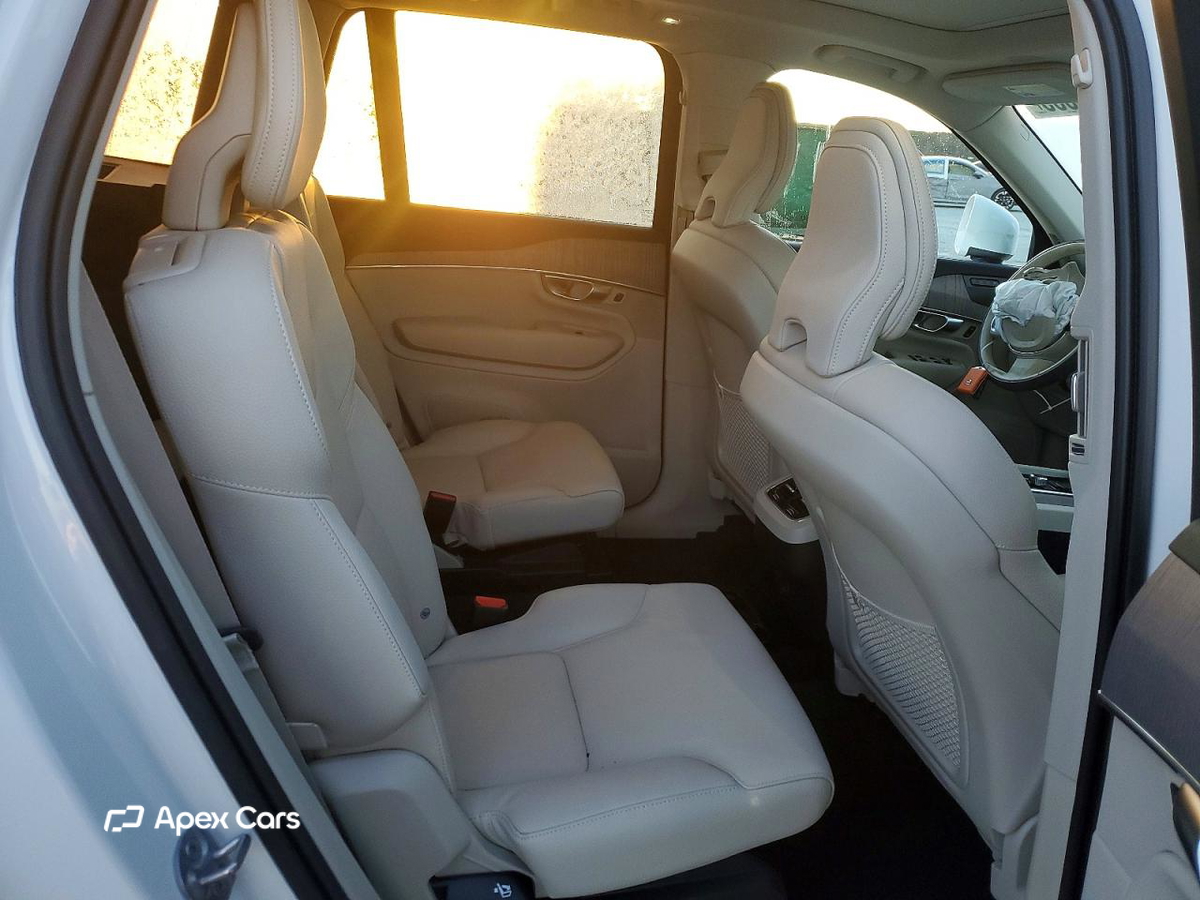 Volvo XC90 2024