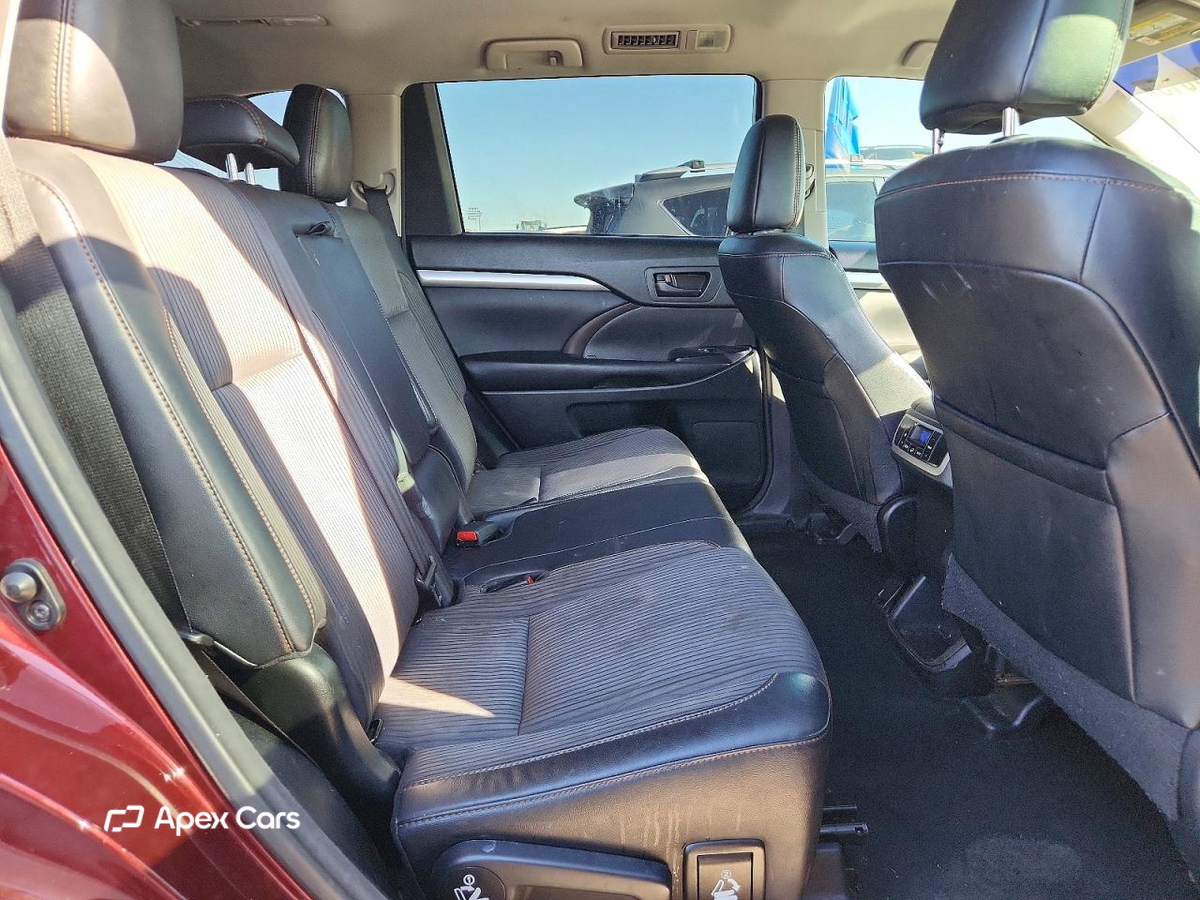 Toyota Highlander 2017