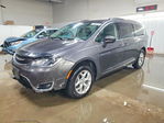 Chrysler Pacifica 2017