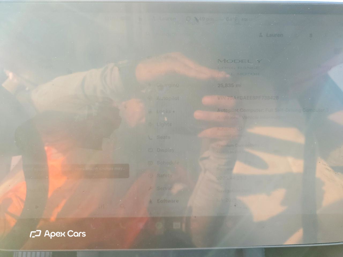 Tesla Model Y 2023
