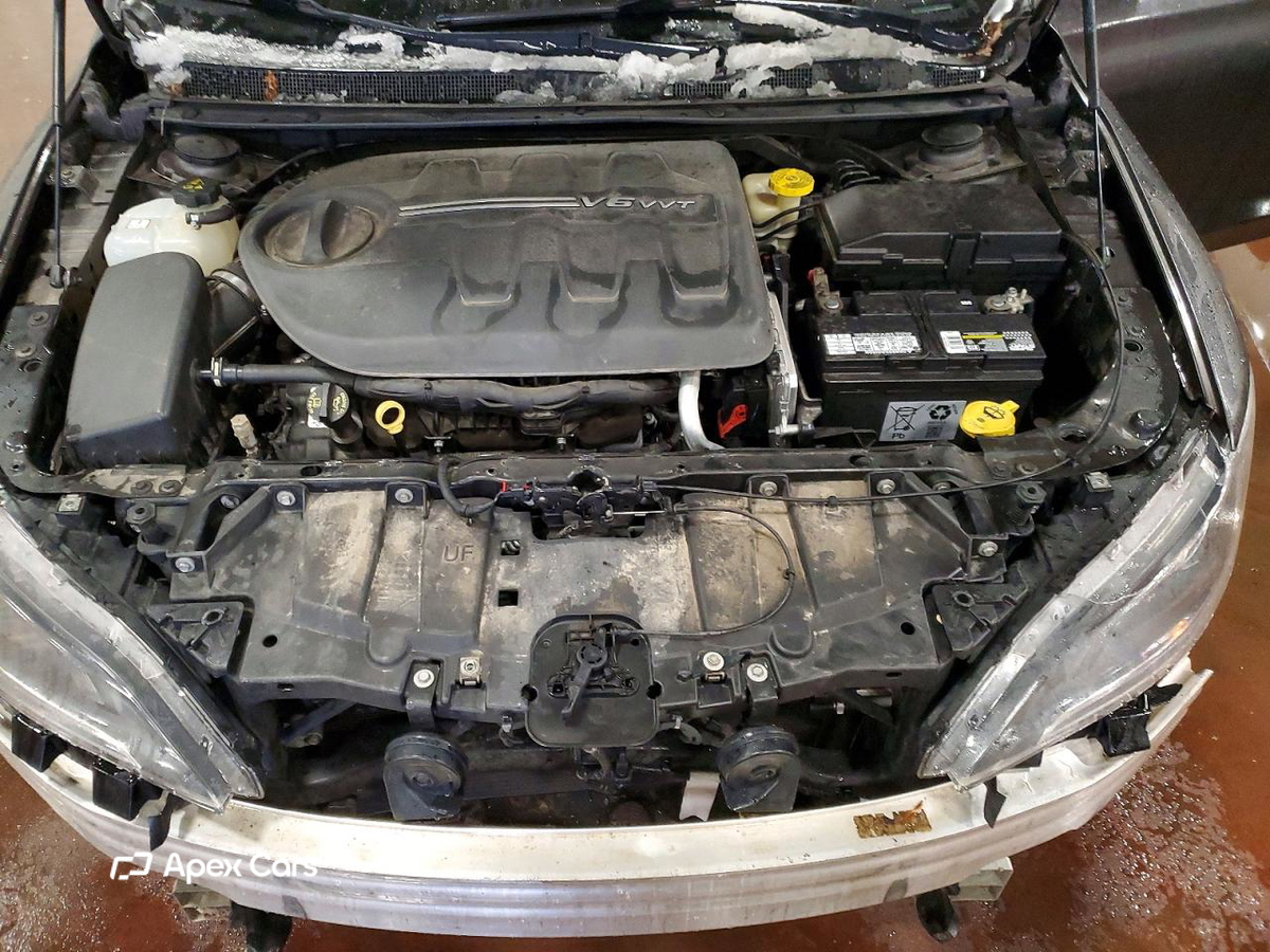 Chrysler 200 2016