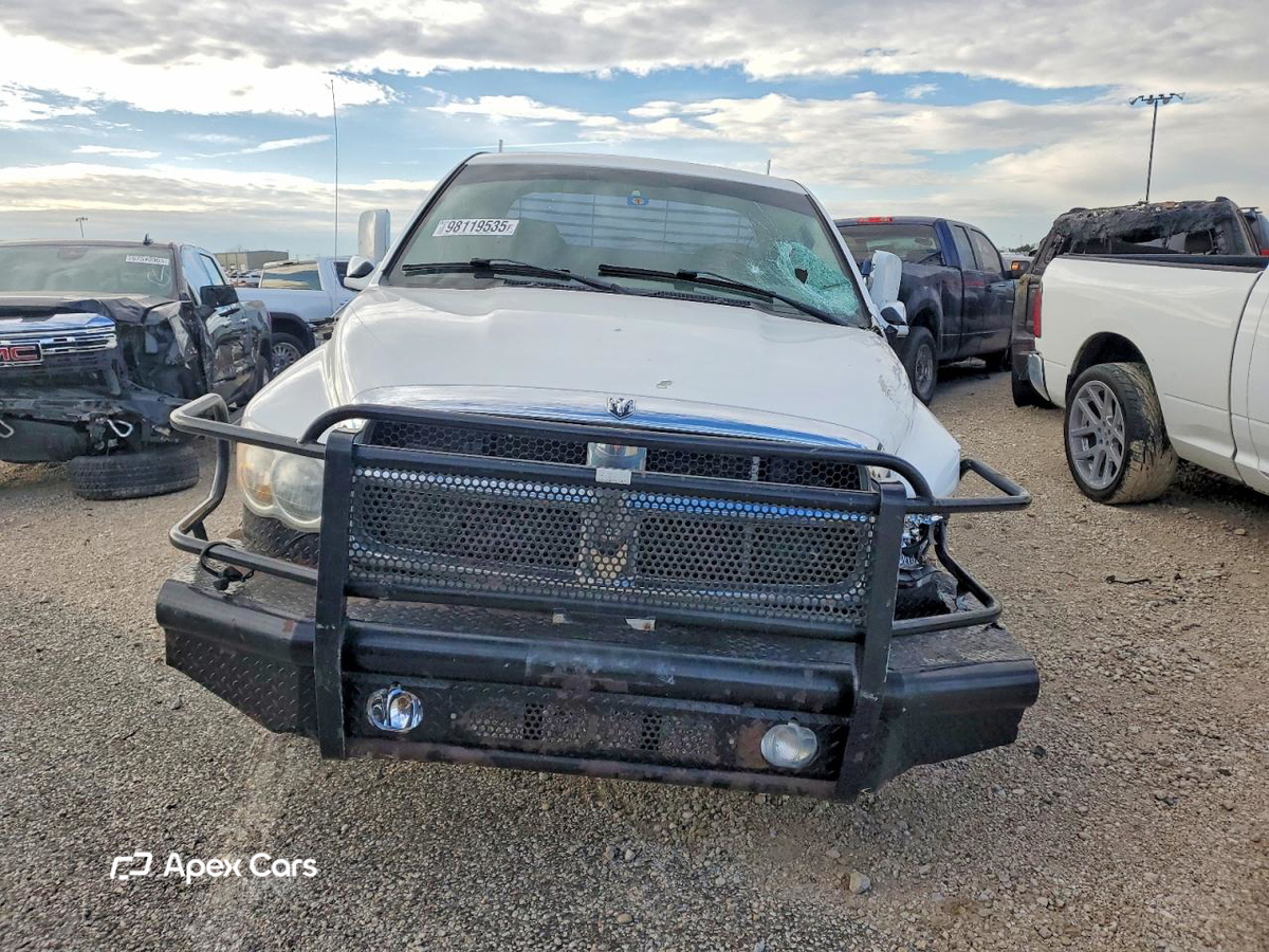 Dodge RAM 2005