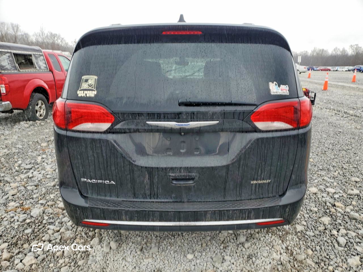 Chrysler Pacifica 2018