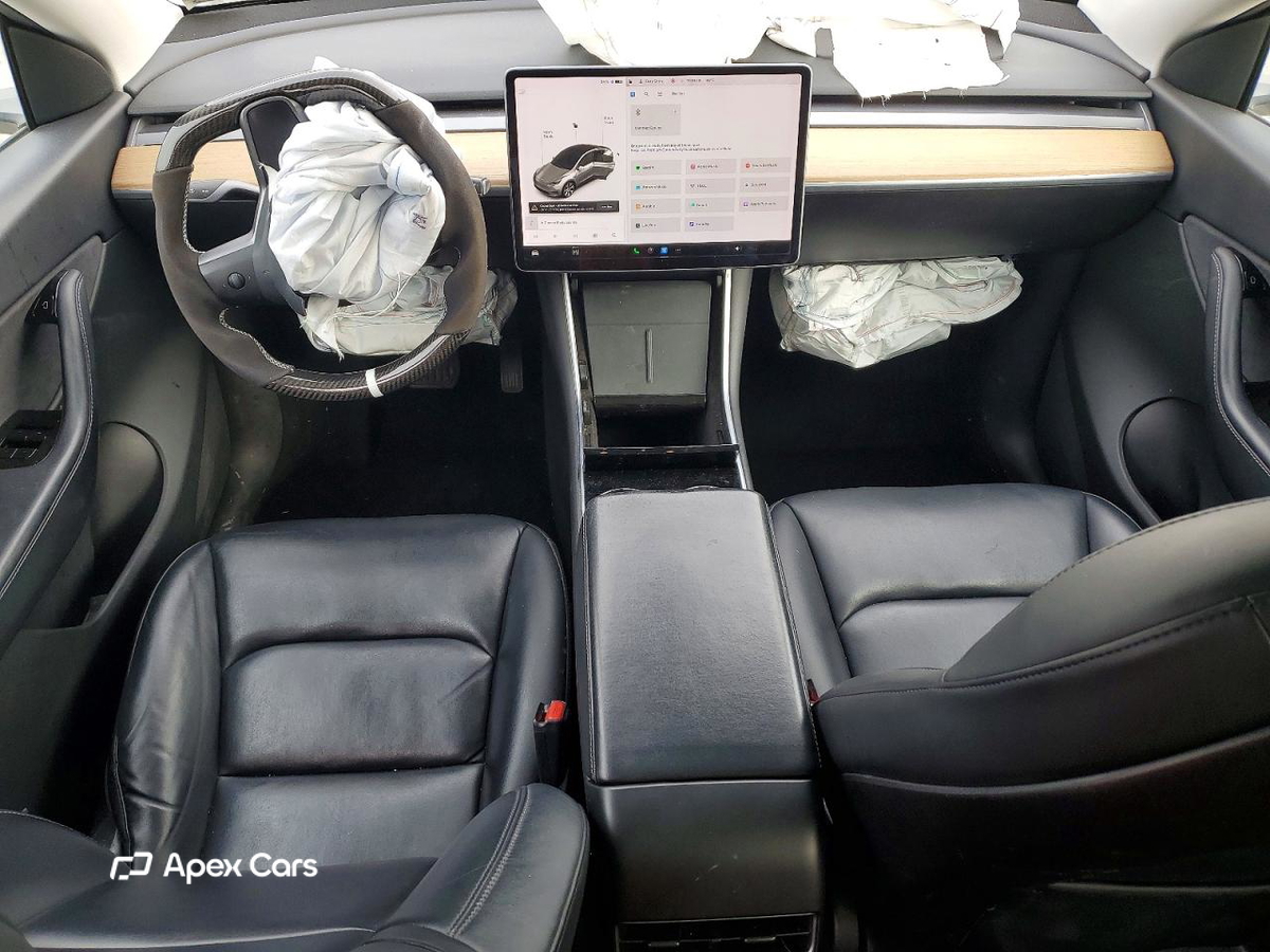 Tesla Model Y 2020