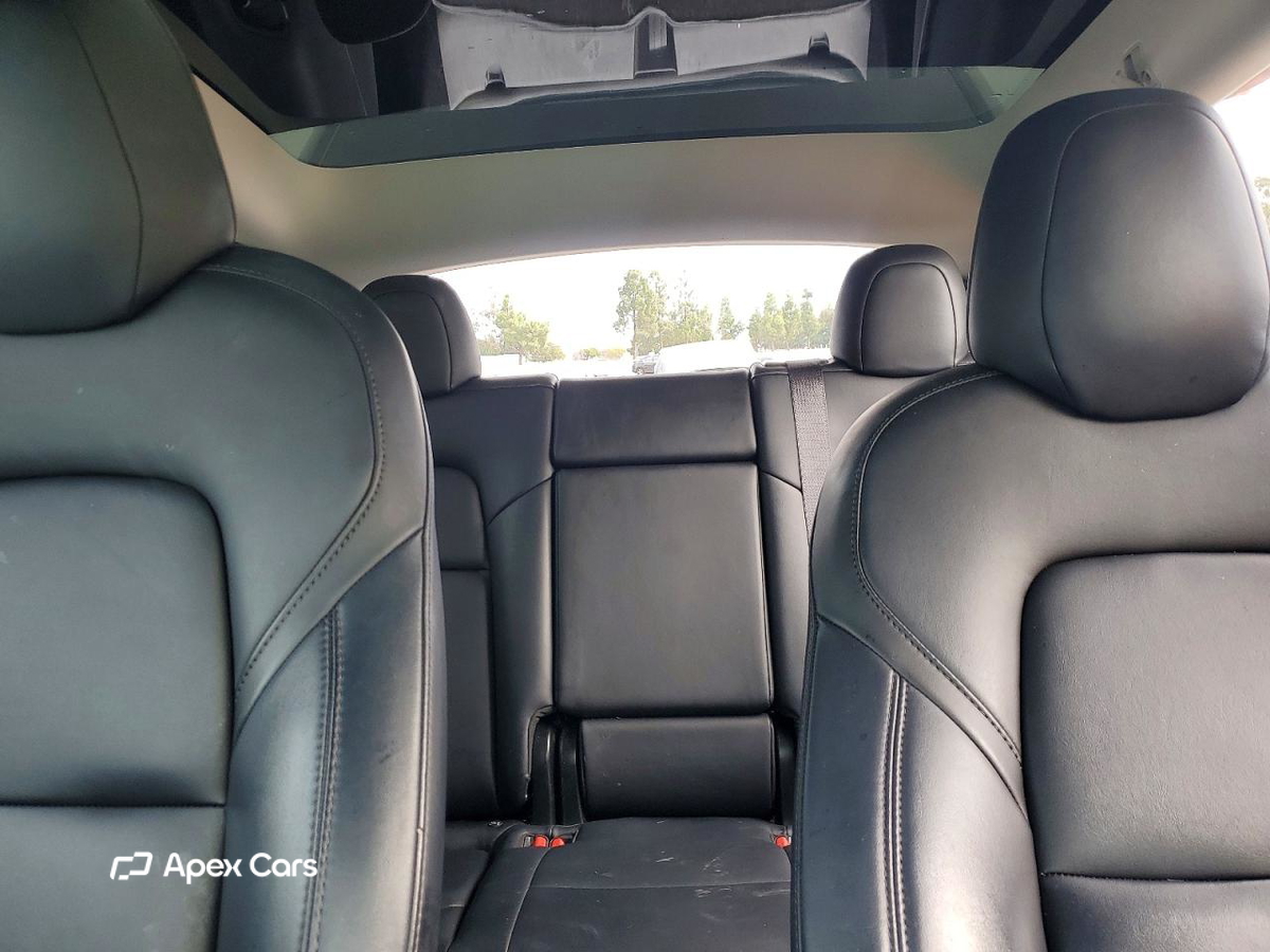 Tesla Model Y 2020