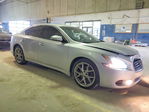 Nissan Maxima 2011