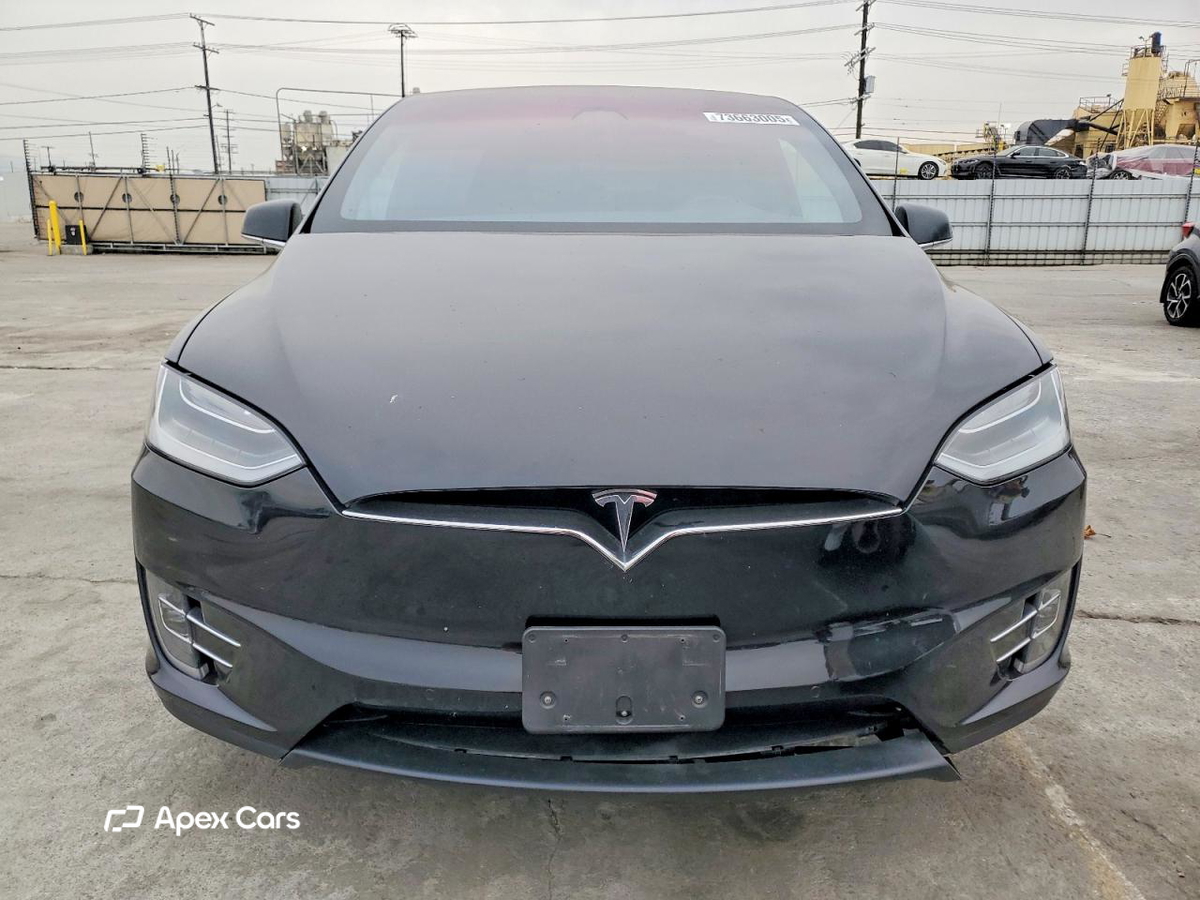 Tesla Model X 2017